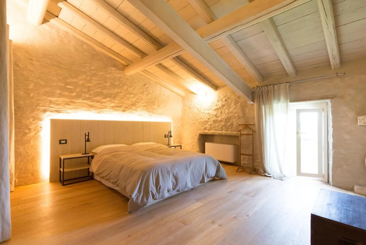 Villa Saccomani Sommacampagna Bed & Breakfast