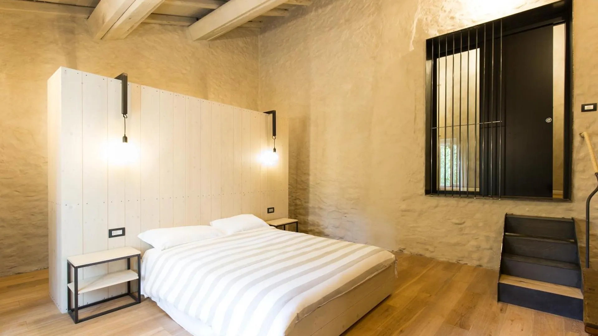 Villa Saccomani Sommacampagna Bed & Breakfast